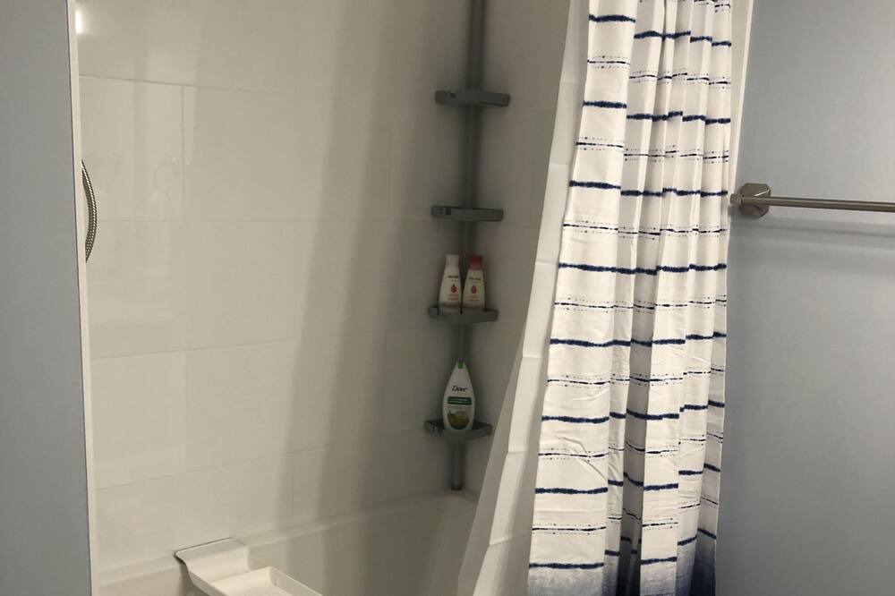 Photo of Bathroom in Blind Bay