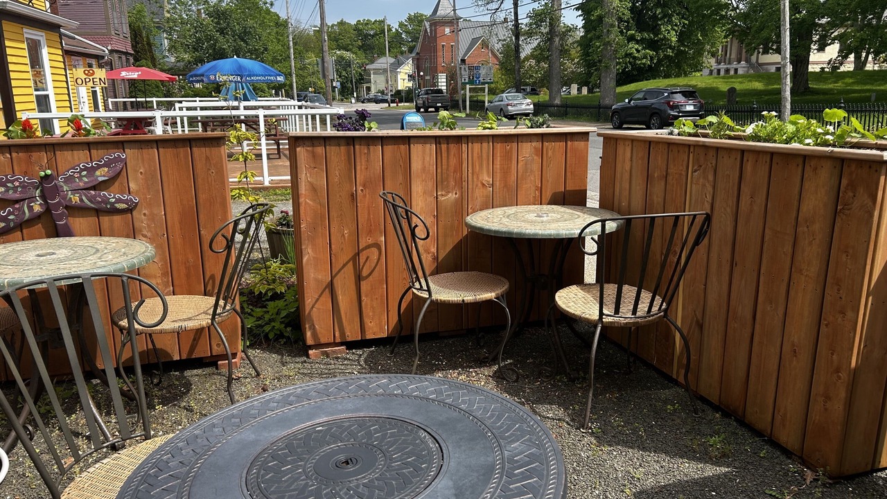 Photo of Patio Balcony in Annapolis Royal