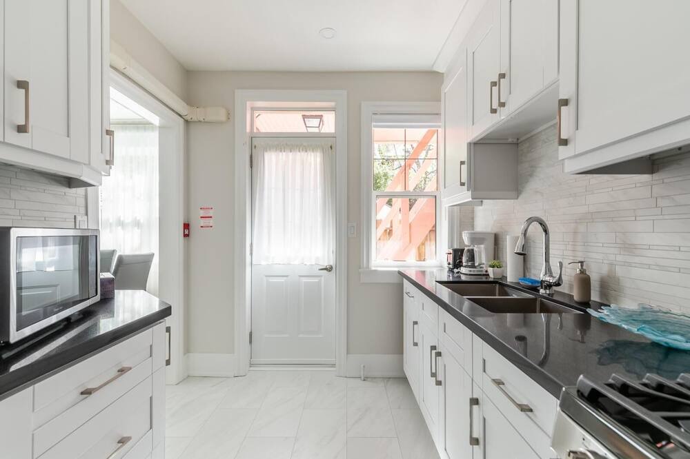 Photo of Kitchen in Saint Clair West Village