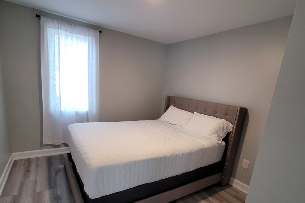 Photo of Bedroom in Fenelon Falls