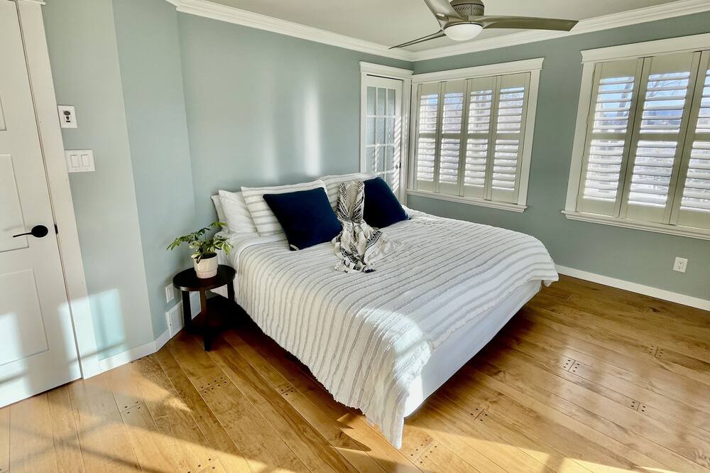 Photo of Bedroom in Southeast Kelowna