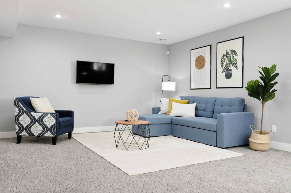 Photo of Livingroom in Lynn Valley