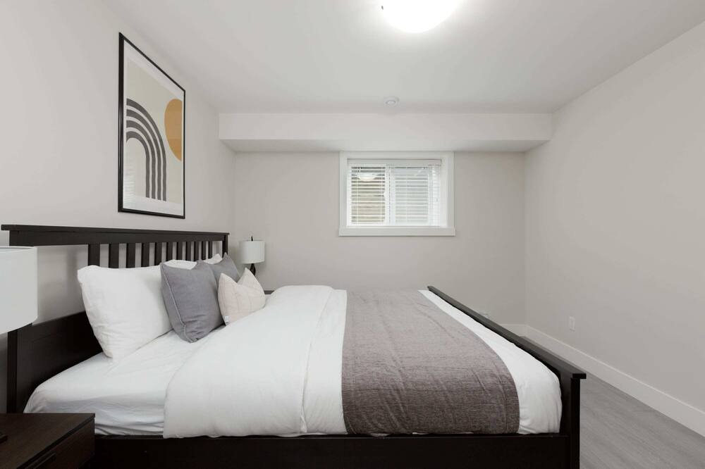 Photo of Bedroom in Lynn Valley