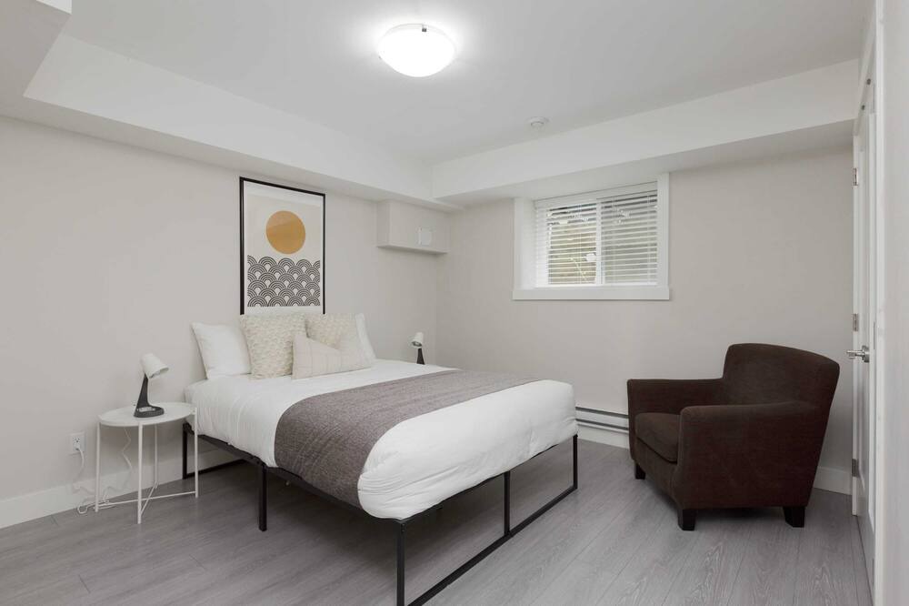 Photo of Bedroom in Lynn Valley
