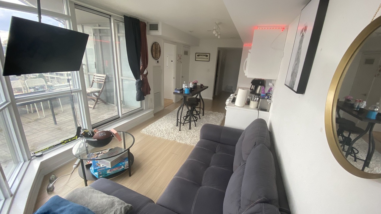 Photo of Livingroom in CityPlace