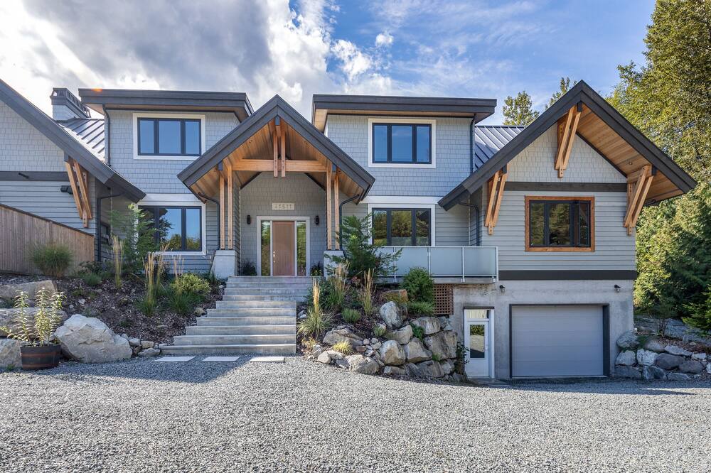 Photo of Outdoor in Brackendale