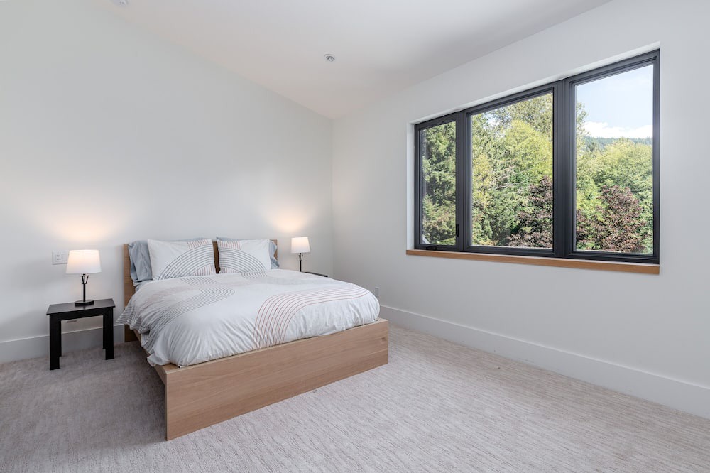 Photo of Bedroom in Brackendale