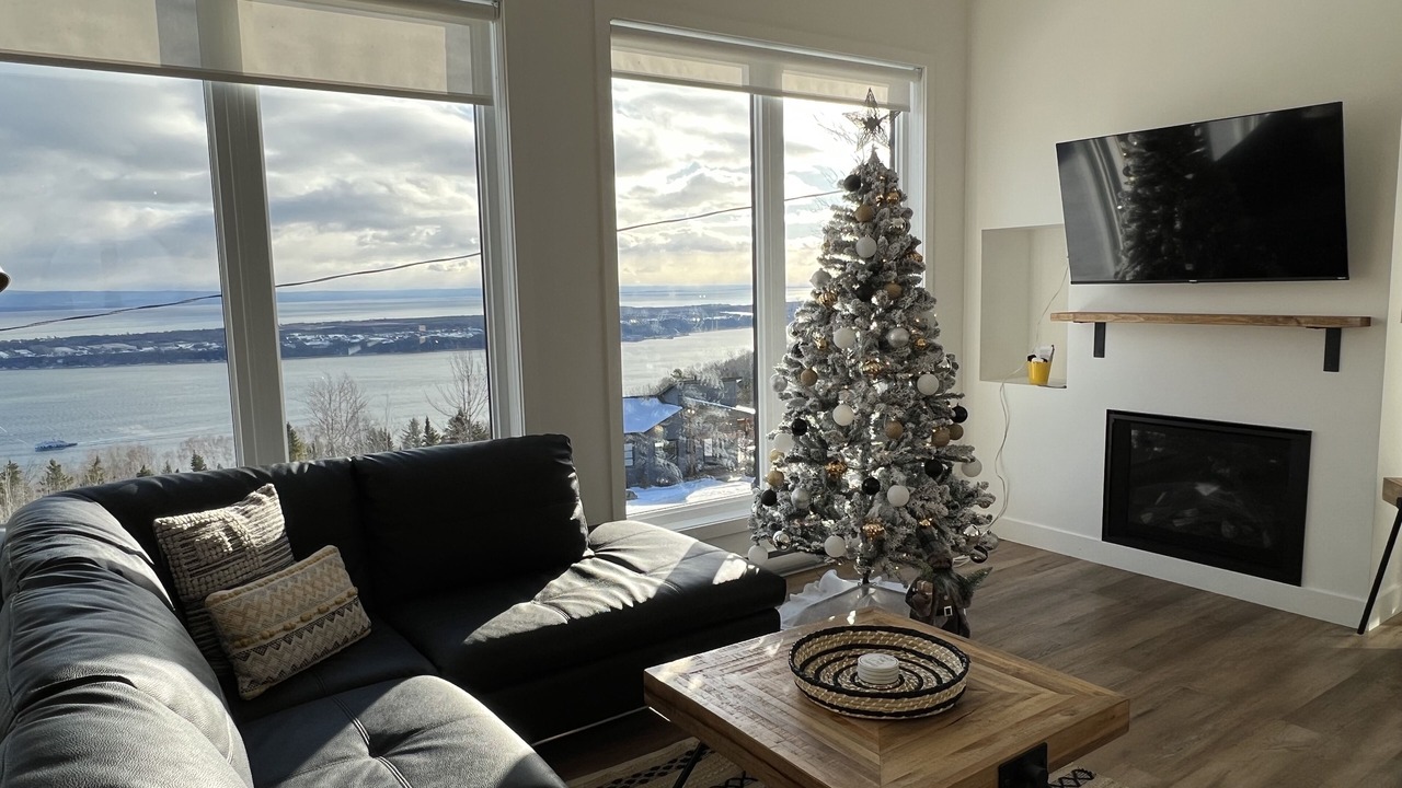 Photo of Livingroom in Saint-Joseph-de-la-Rive