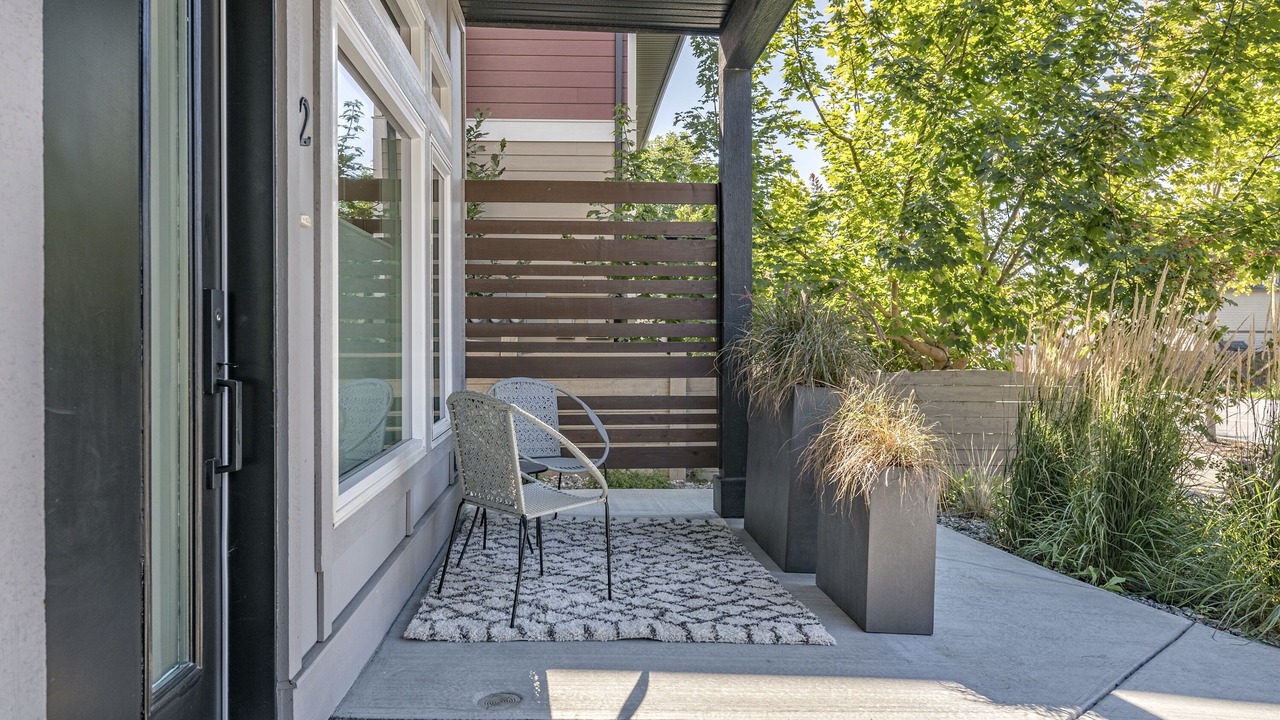 Photo of Patio Balcony in Vernon