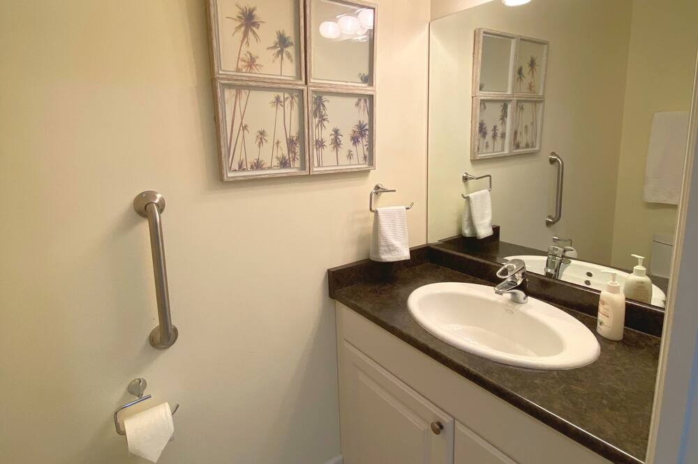 Photo of Bathroom in Surrey