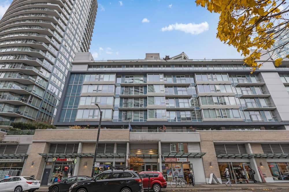 Photo of Outdoor in Crosstown