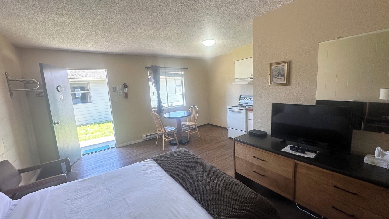 Photo of Bedroom in Ucluelet