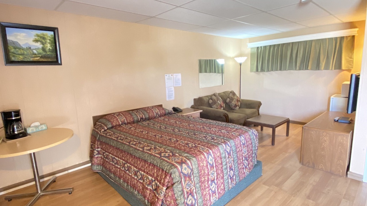 Photo of Bedroom in Fort Nelson