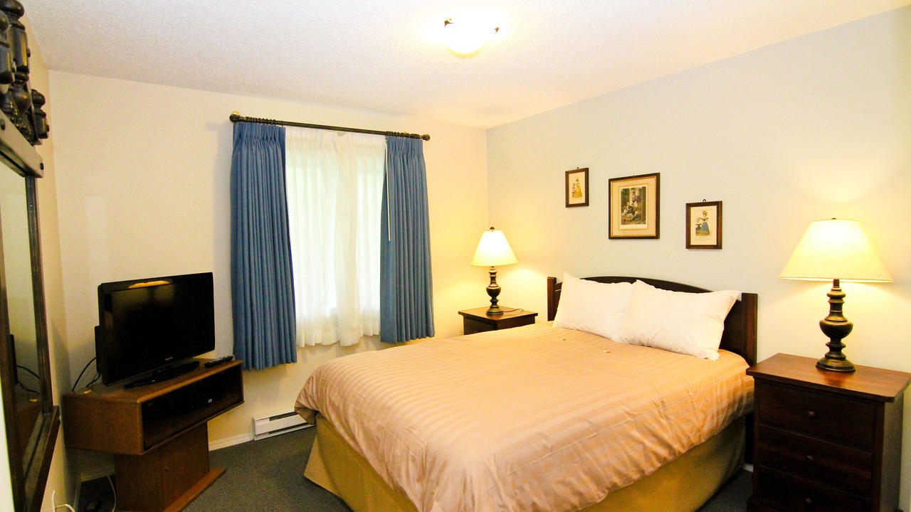 Photo of Bedroom in Campbell River