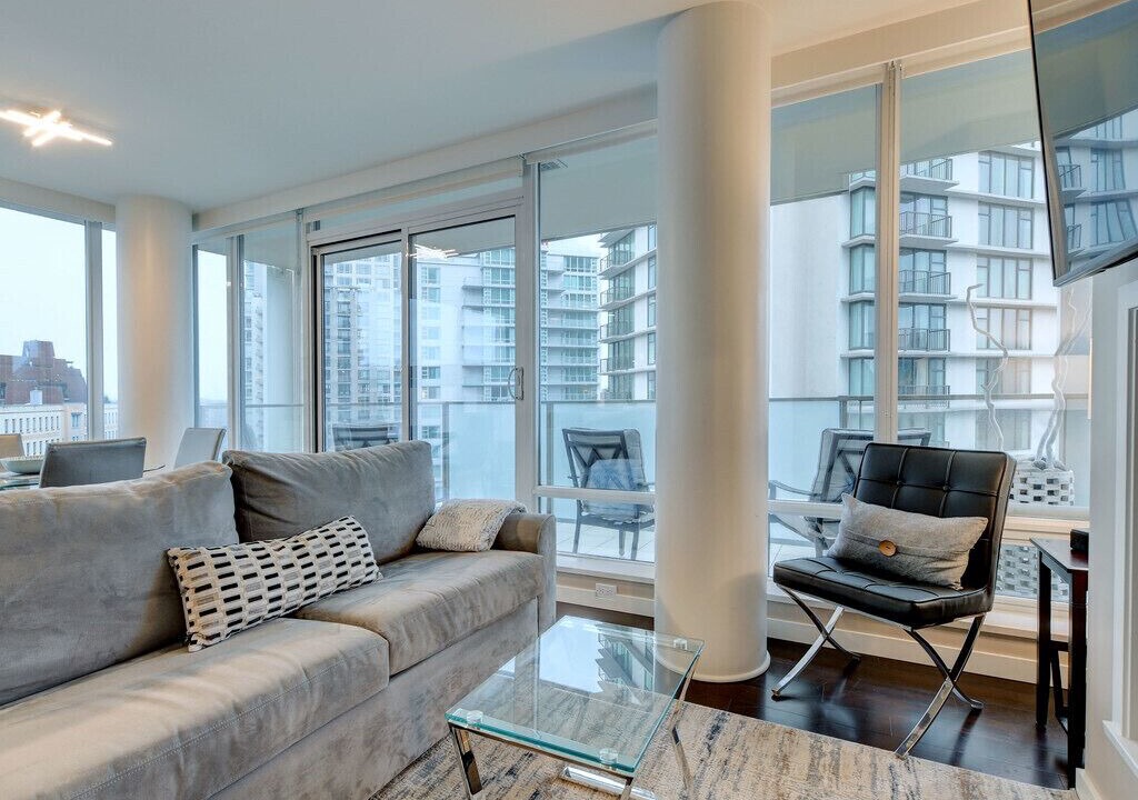 Photo of Livingroom in Downtown Victoria