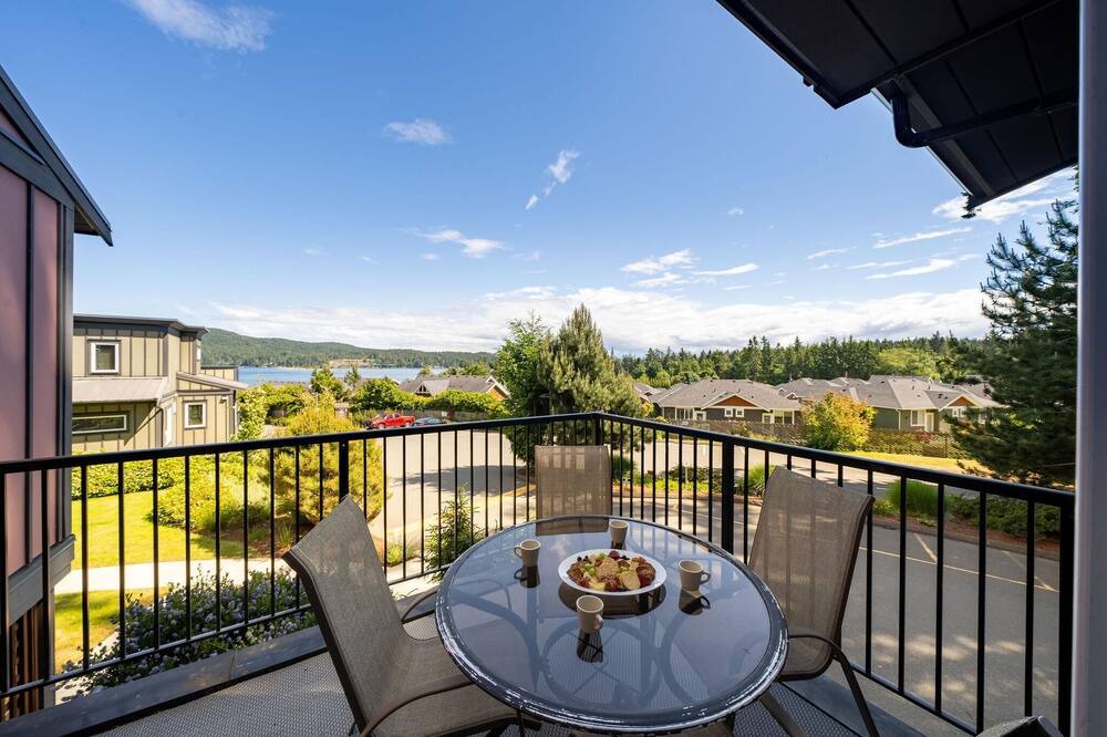 Photo of Patio Balcony in Sooke