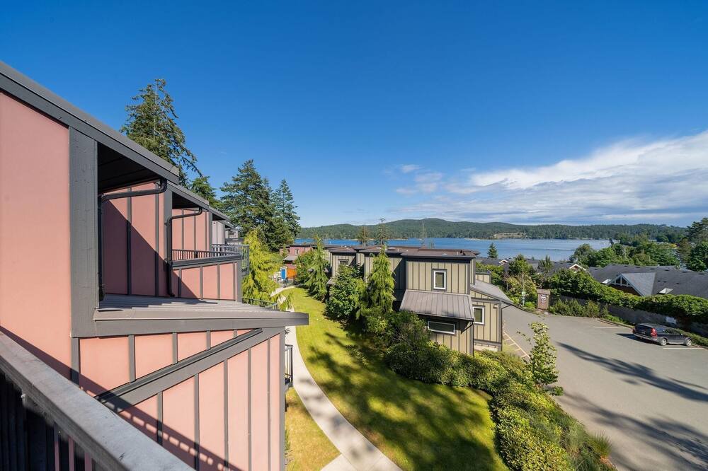 Photo of Patio Balcony in Sooke