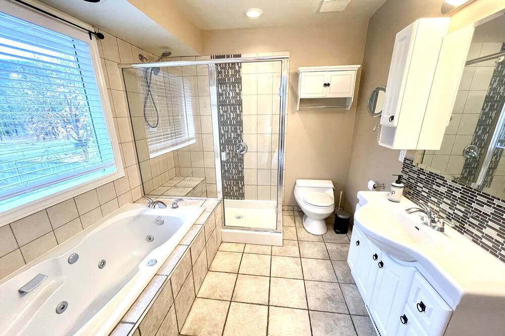 Photo of Bathroom in Central Okanagan