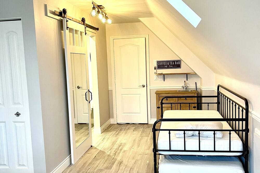 Photo of Bedroom in Central Okanagan