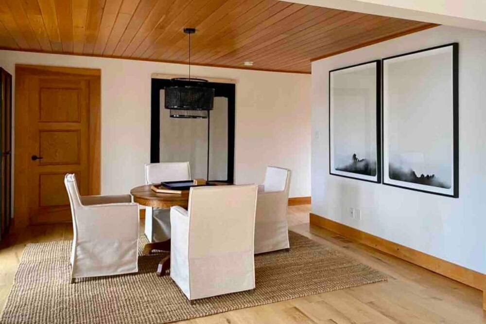Photo of Bedroom in Wollaston