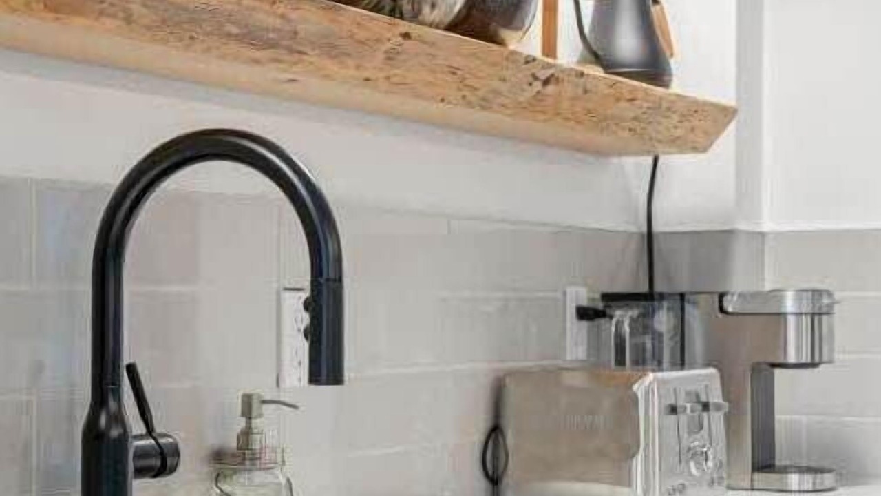 Photo of Kitchen in Invermere
