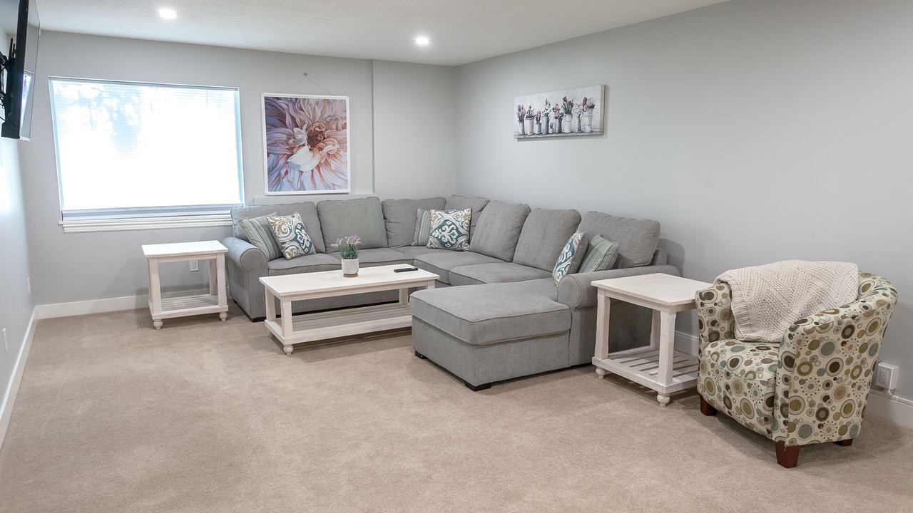 Photo of Livingroom in Campbell River
