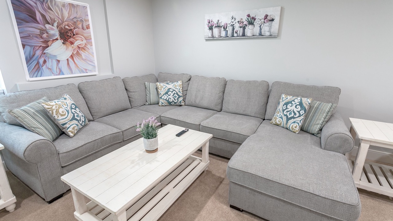 Photo of Livingroom in Campbell River