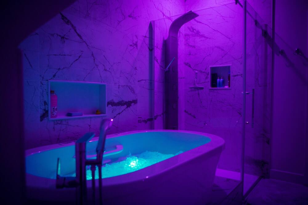 Photo of Bathroom in Shefford