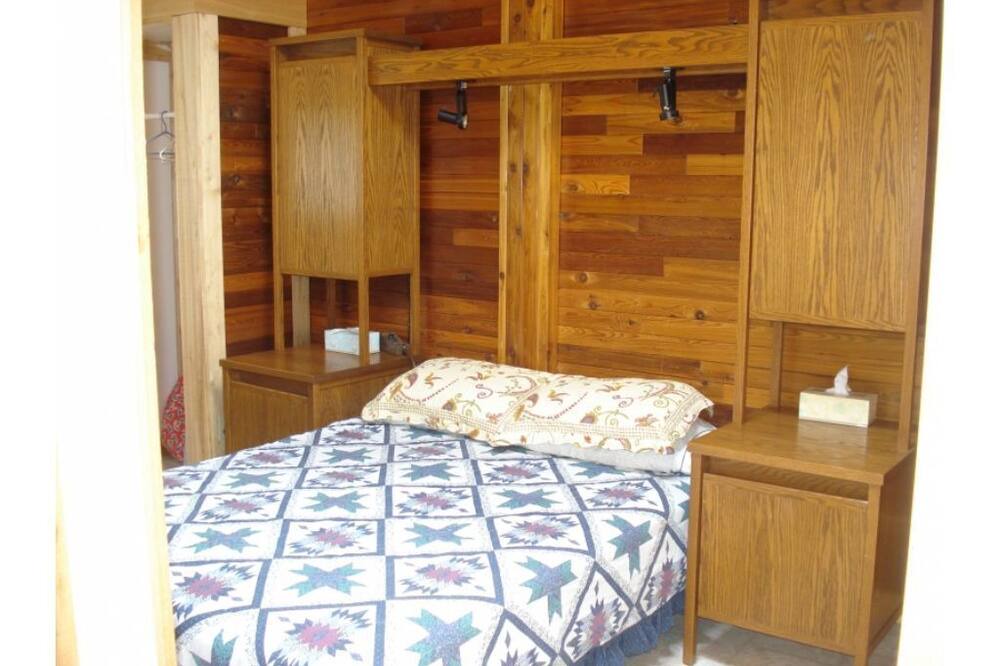 Photo of Bedroom in East Kootenay