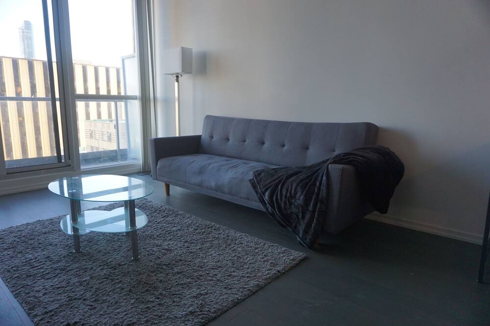 Photo of Livingroom in Financial District