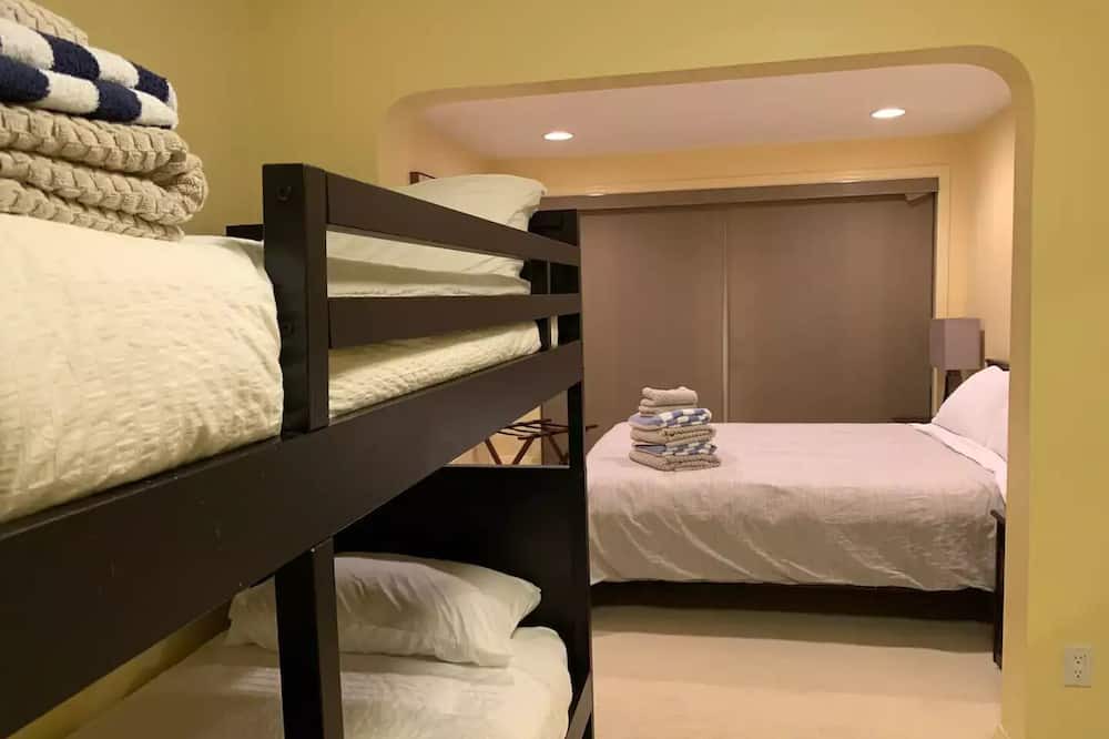 Photo of Bedroom in Westbank