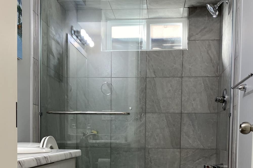 Photo of Bathroom in Mission