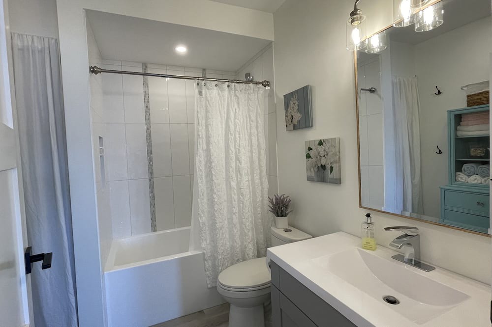 Photo of Bathroom in Central Okanagan