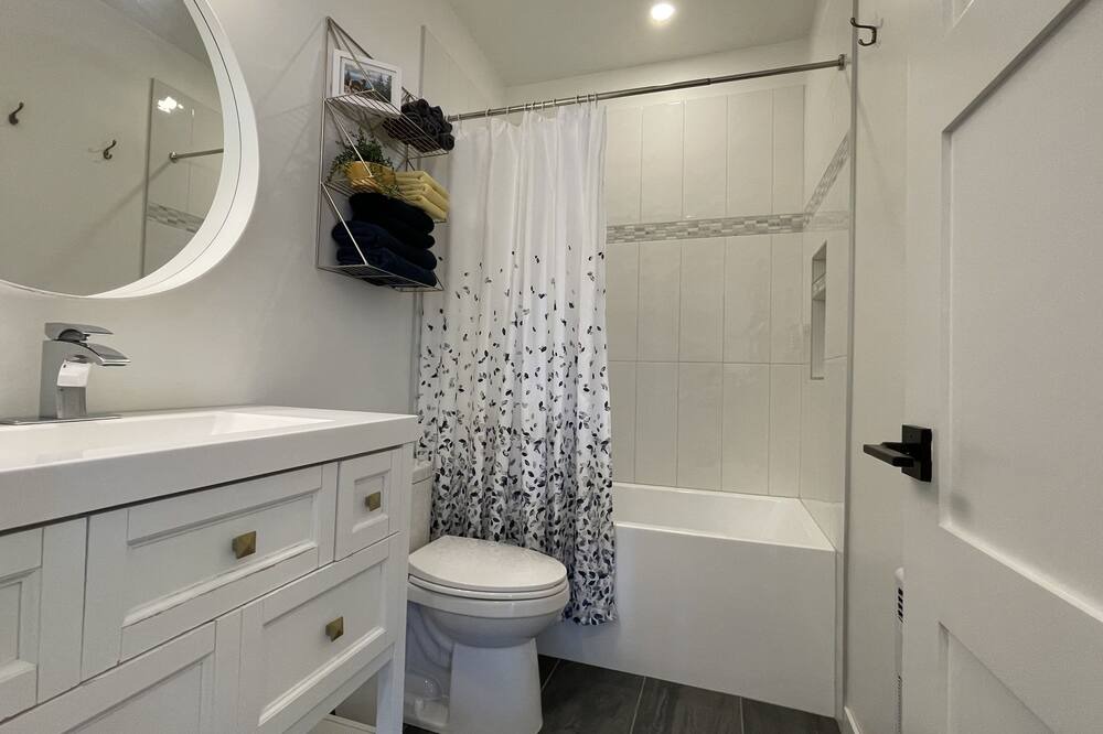 Photo of Bathroom in Central Okanagan