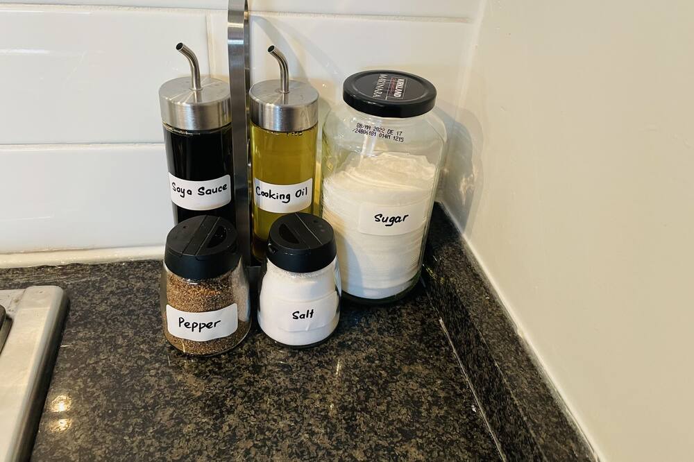 Photo of Bathroom in Lakeview