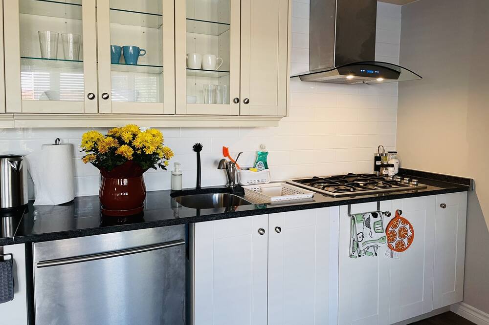 Photo of Kitchen in Lakeview