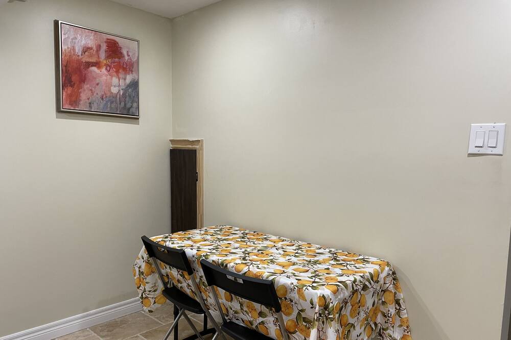 Photo of Kitchen in Lakeview