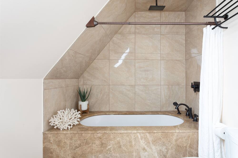 Photo of Bathroom in Whistler Cay Estates