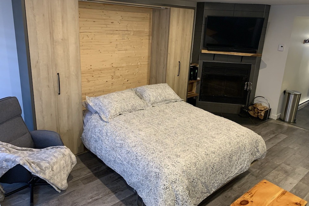 Photo of Bedroom in Stoneham