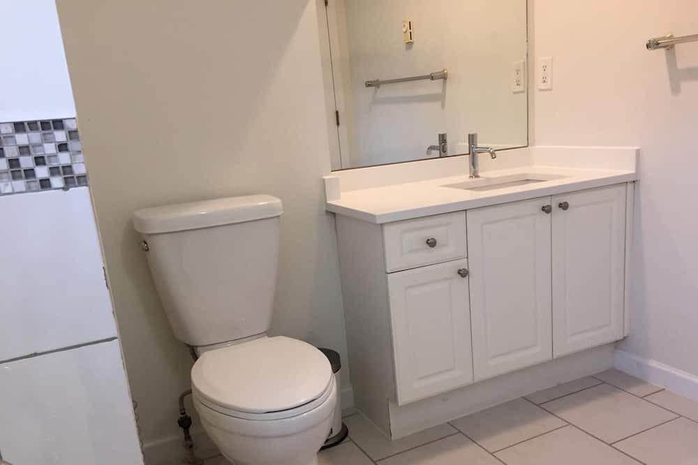 Photo of Bathroom in Killarney