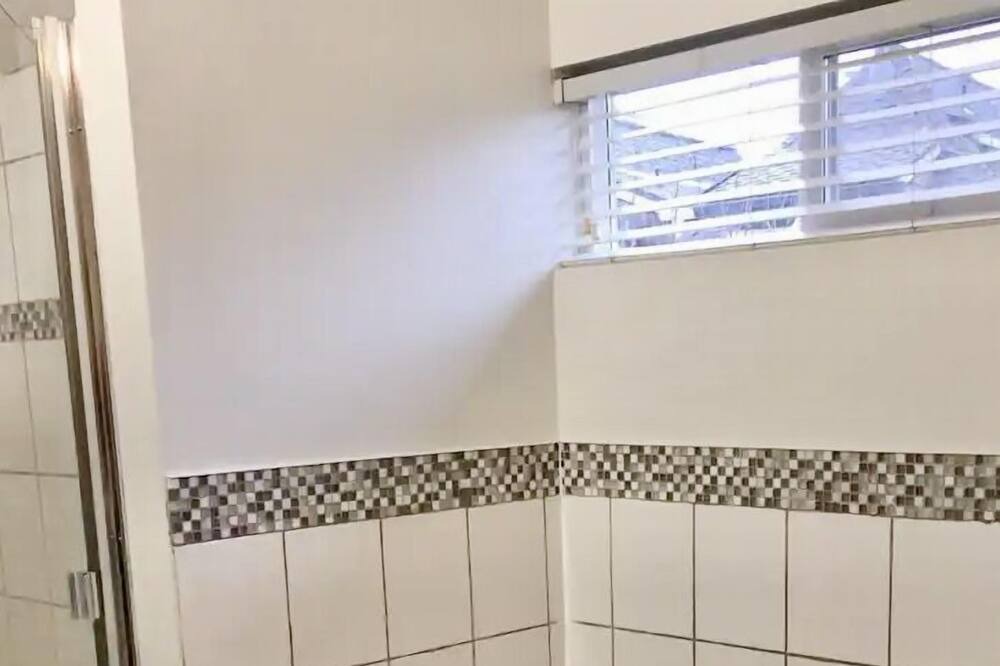 Photo of Bathroom in Killarney