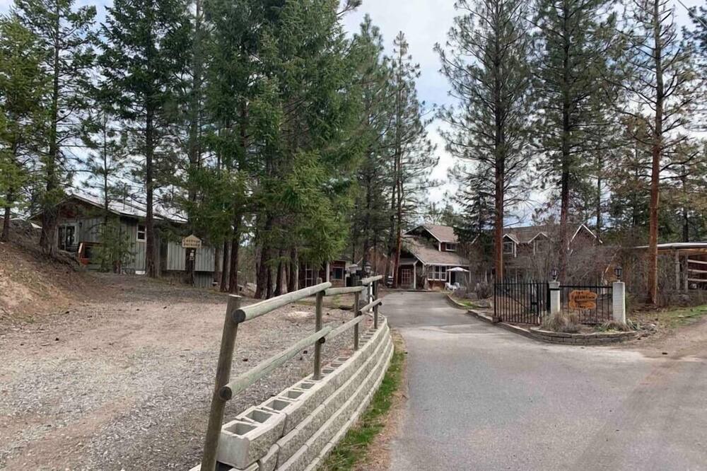 Photo of Others in Okanagan-Similkameen