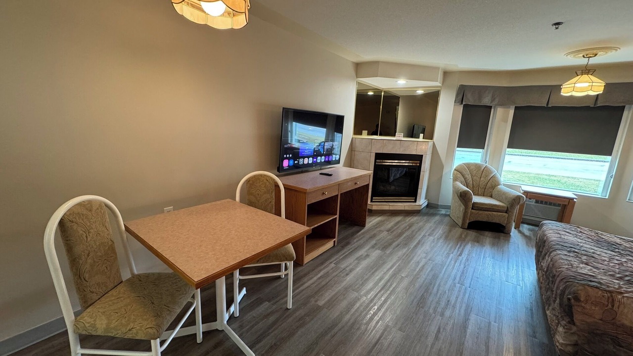 Photo of Livingroom in Whitecourt