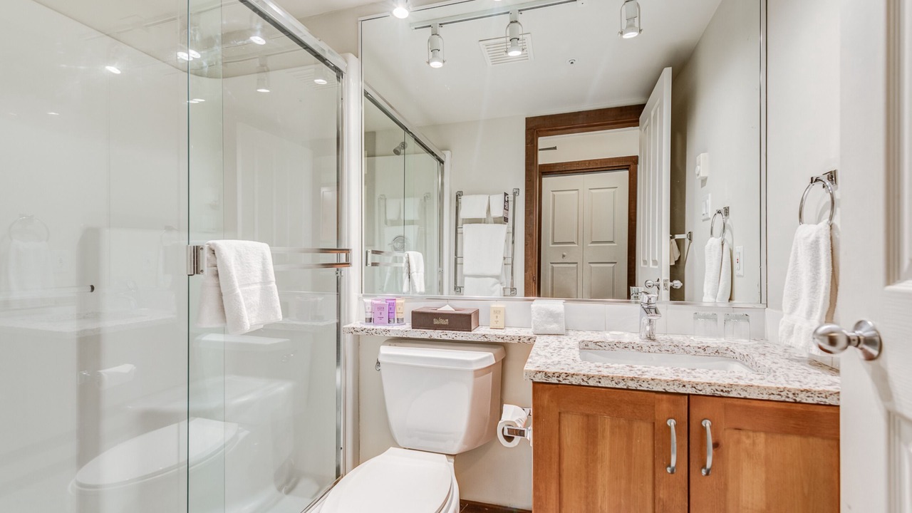 Photo of Bathroom in Upper Village