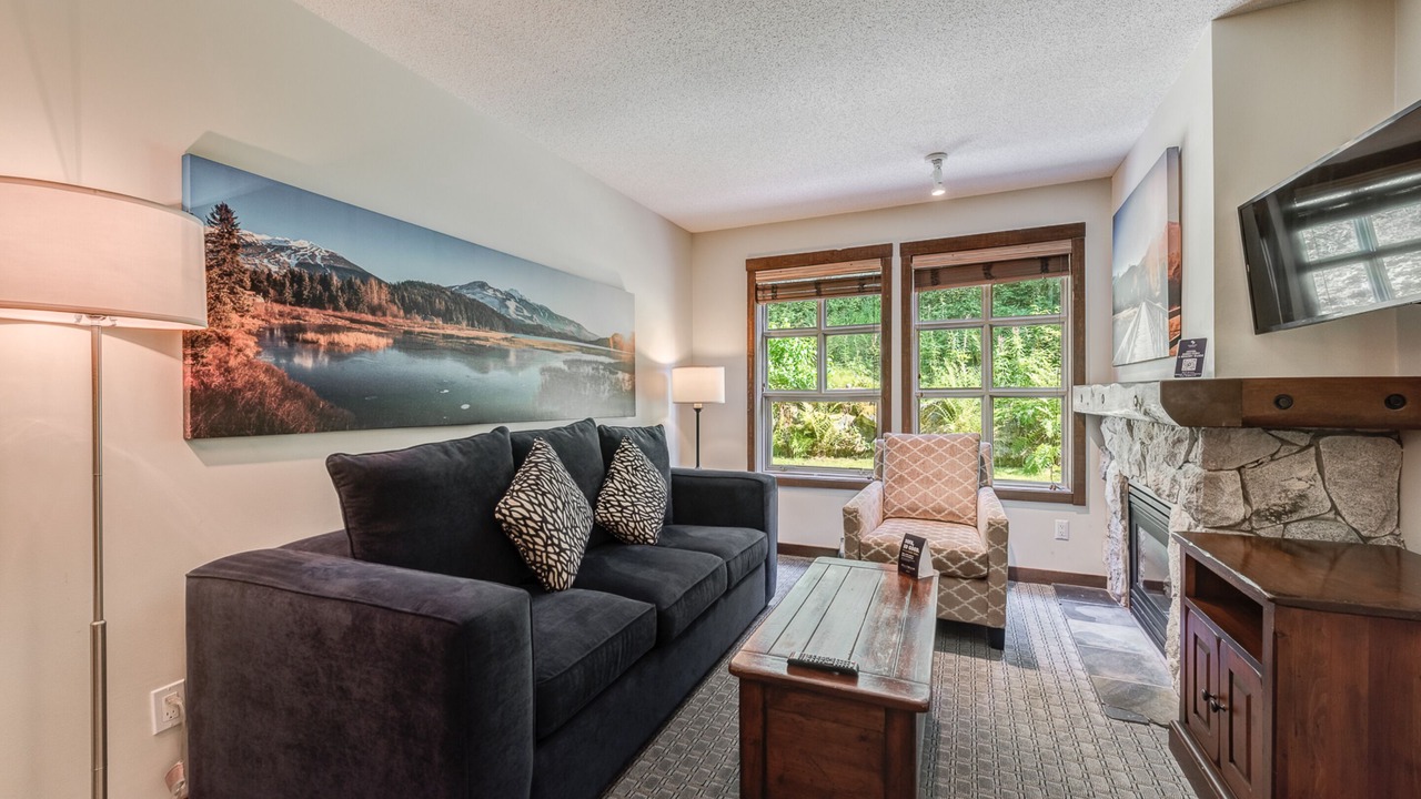 Photo of Livingroom in Upper Village