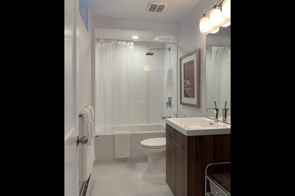 Photo of Bathroom in Beasley