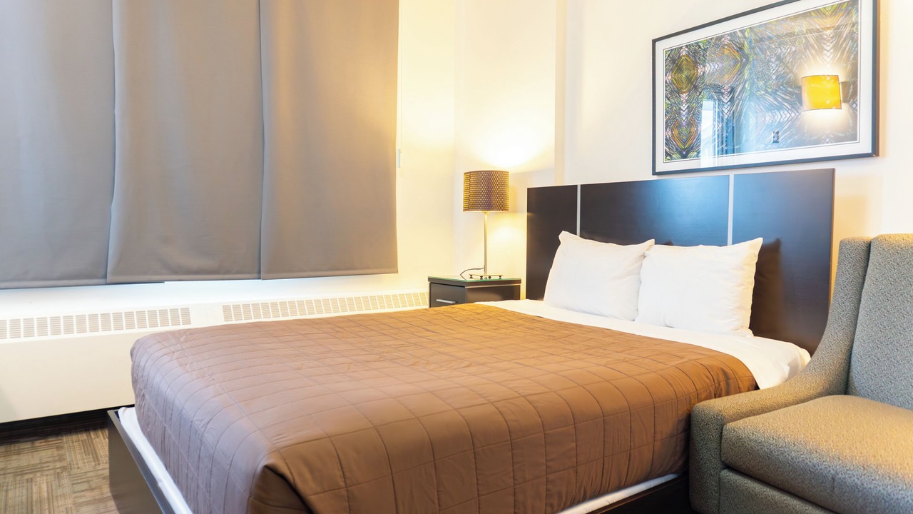 Photo of Bedroom in University District