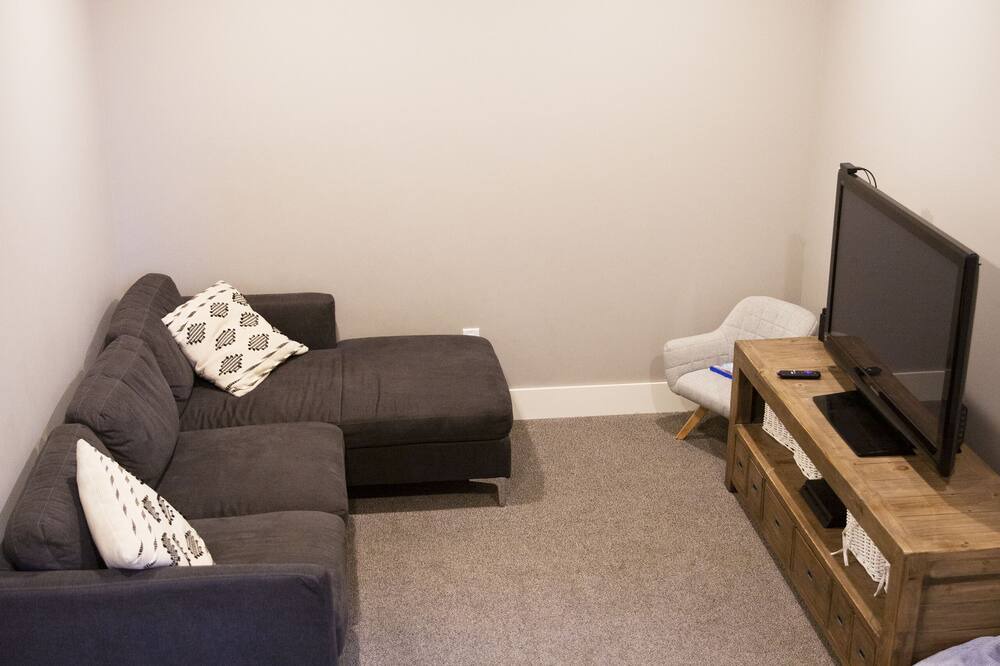Photo of Livingroom in Vernon