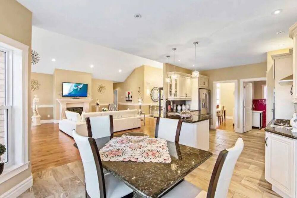 Photo of Kitchen in Carrying Place