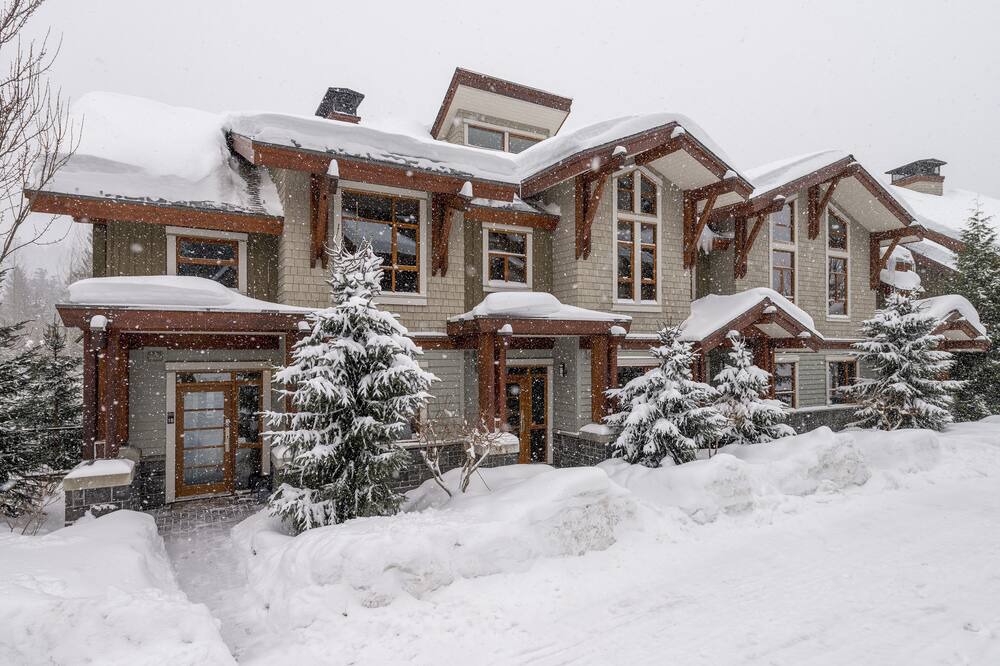 Photo of Outdoor in Whistler